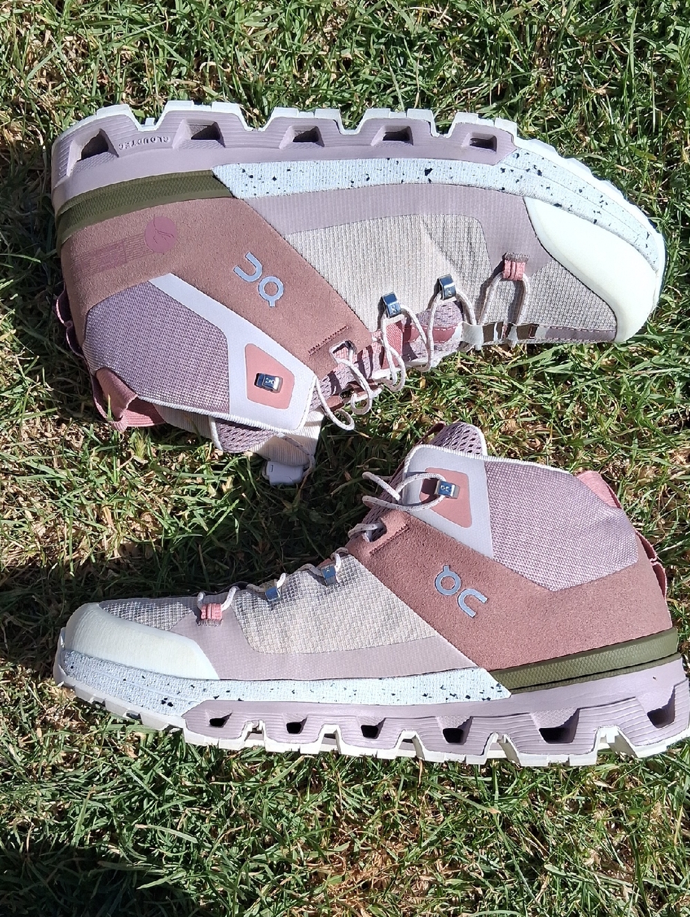 On Running Cloud Hi Waterproof Trail Shoes - Dusty Pink, Olive, Cream